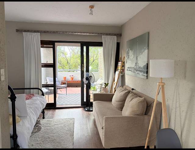 1 BEDROOM TOWNHOUSE FOR SALE IN WATERKLOOF RIDGE